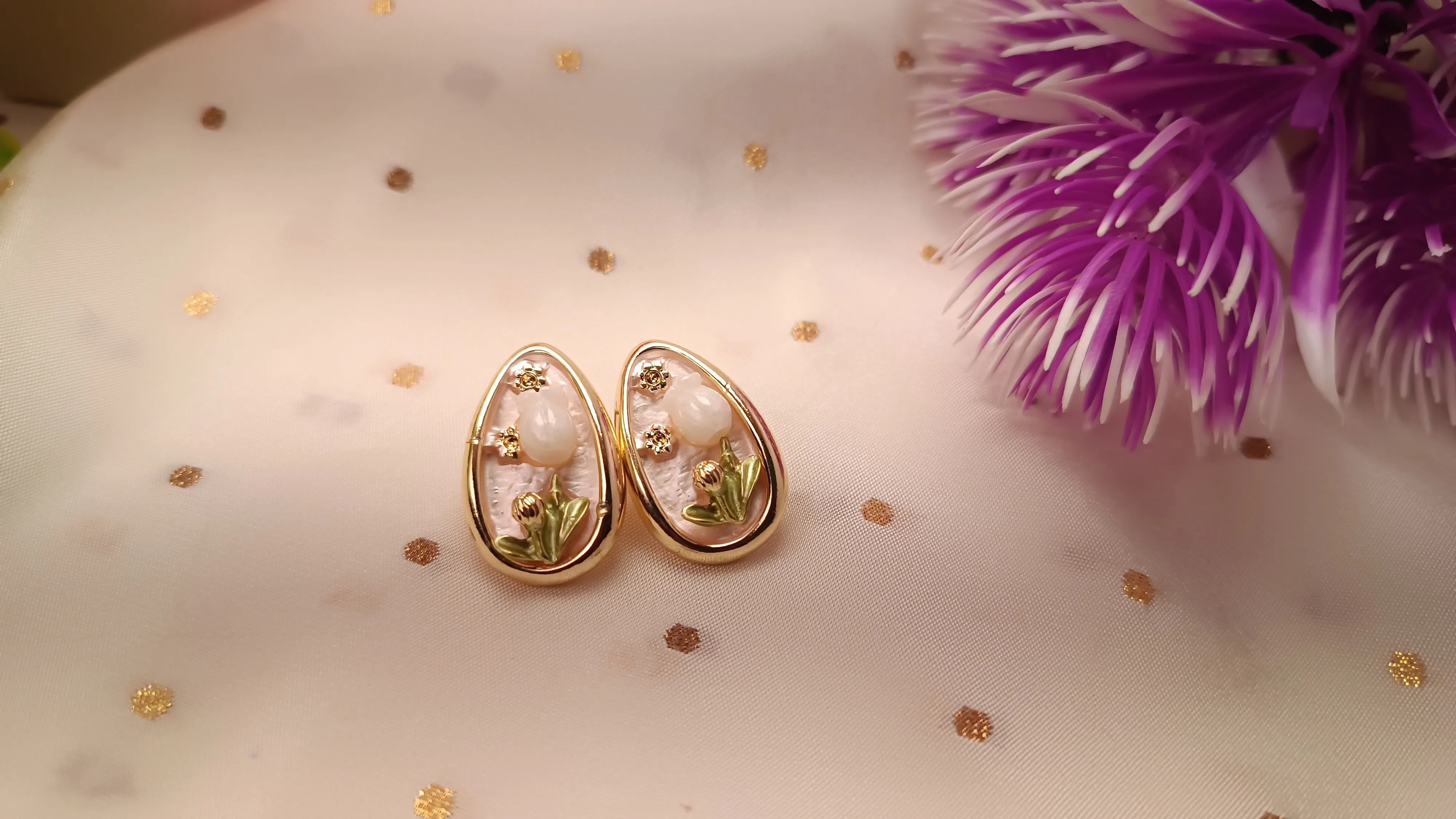Gold Plated Tulip Garden Earrings – Hand-Painted Pastel Pink Enamel & Pearl Studs for Women
